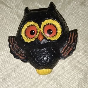 Owl Brooch Vintage yellow & Orange Accent Broach pin from the 1970s